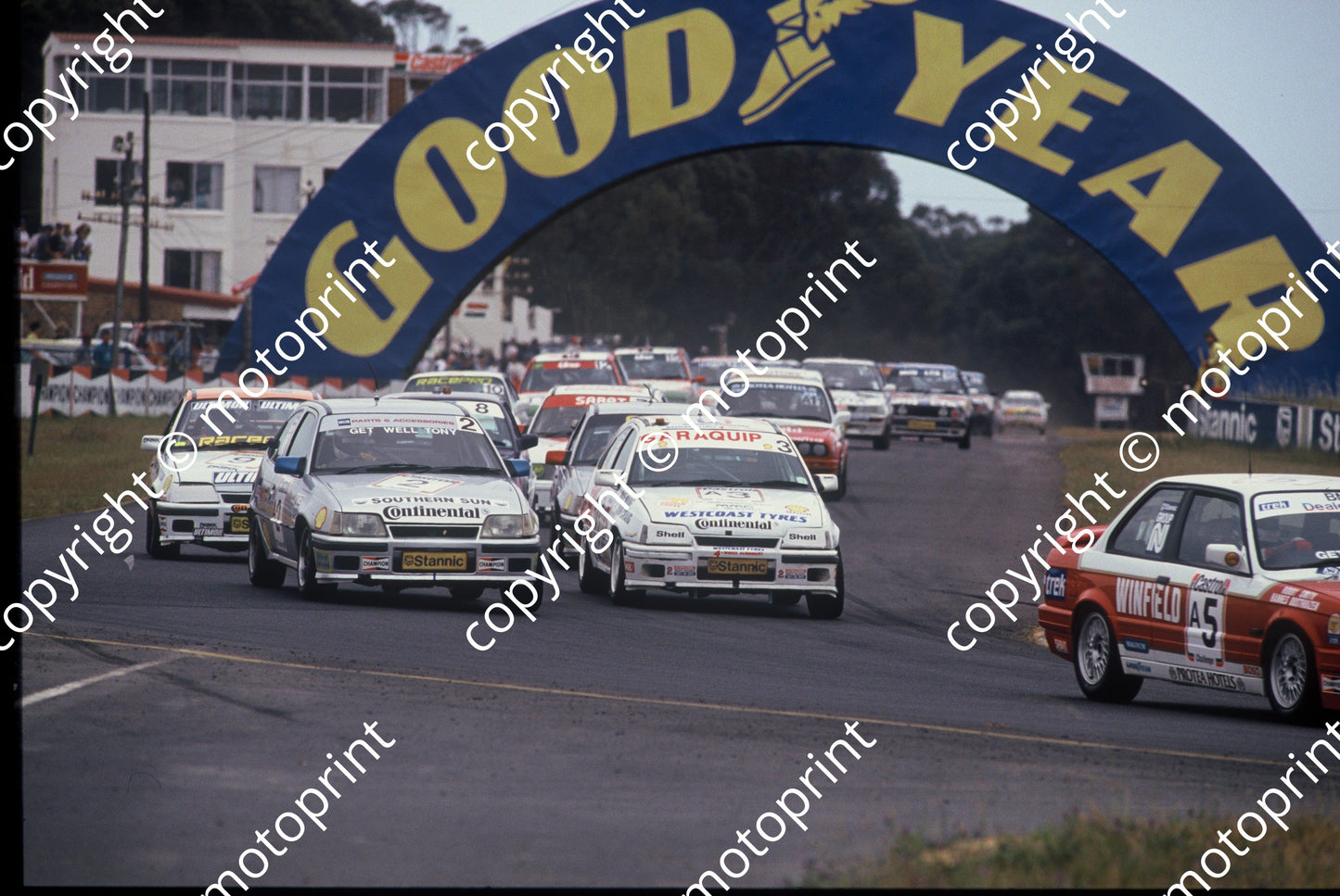 1992 Killarney 9 hr A5 Oosthuizen Smith BMW; A2 McCLeery Mare Opel; A3 Craig Moore Opel (courtesy Roger Swan)2832 (16)