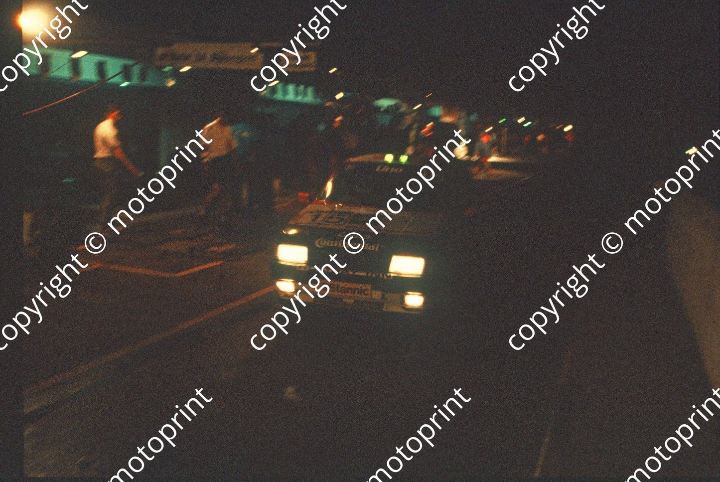 1992 Killarney 9 hr B15 Johan Coetzee Claudio Piazza Musso Uno Turbo night pits(courtesy Roger Swan)2833 (51)