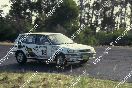 1992 Killarney 9 hr C18 Mike White Serge Damseaux Toyota Conquest RSi (courtesy Roger Swan) (15)
