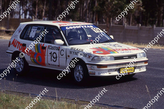 1992 Killarney 9 hr C19 Steve Wyndham Charl Wilken Conquest RSi(courtesy Roger Swan (10)