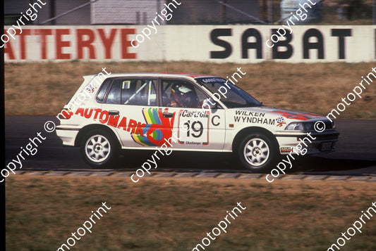 1992 Killarney 9 hr C19 Steve Wyndham Charl Wilken Conquest RSi(courtesy Roger Swan (14)
