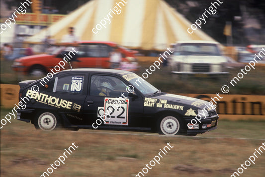1992 Killarney 9 hr C22 Grant van Schalkwyk Rodney Timm Opel GSi(Courtesy Roger Swan) (1)