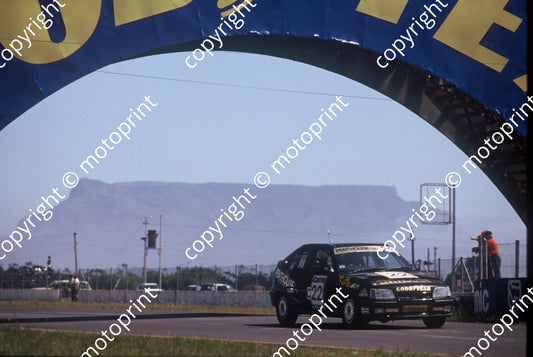 1992 Killarney 9 hr C22 Grant van Schalkwyk Rodney Timm Opel(Courtesy Roger Swan)2840 (24)
