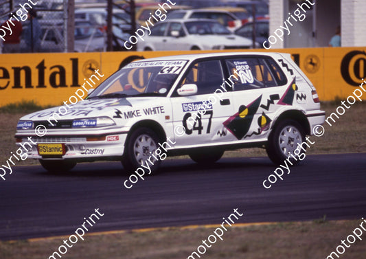 1992 Killarney C47 Mike White Toyota RSi scan 20x30 cm  (Roger Swan) (1)