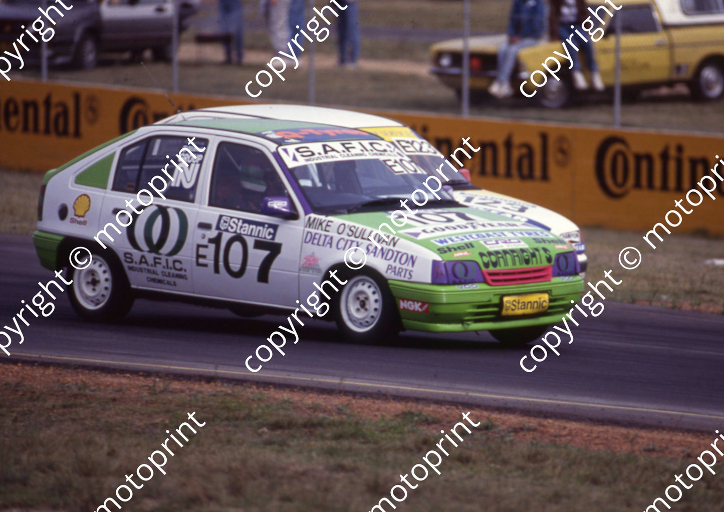 1992 Killarney E107 Mike O Sullivan E123 C Moller Opel Cubs scan 20x30 cm (Roger Swan) (1)