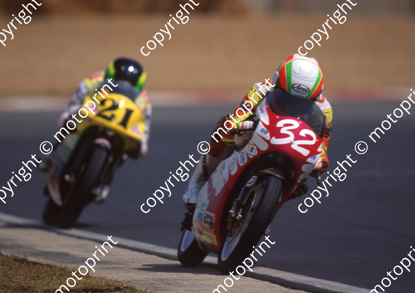 1992 Kya SA GP MC 125 32 Takao Shimizu 21 Rob Appleyard Hondas (Watling)  (1)