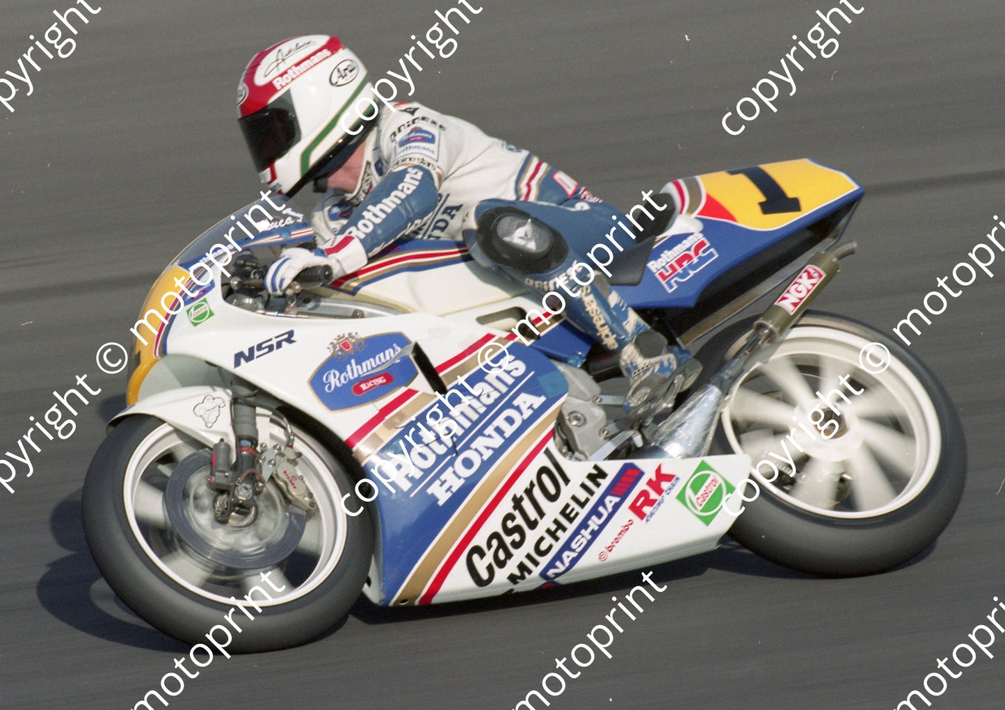 1992 Kya SA GP MC 250 1 Luca Cadalora Honda NSR250 (Watling Photo)(18)