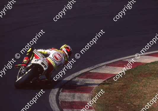 1992 Kya SA GP MC 500 34 Kevin Schwantz Suzuki (Watling Photo) (1) (1)