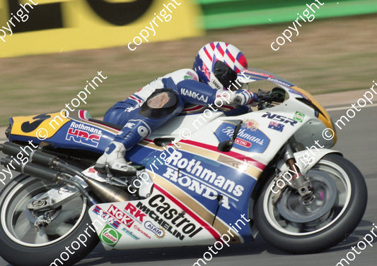 1992 Kya SA GP MC 500 5 Wayne Gardner Honda (Watling Photo) (2) (2)
