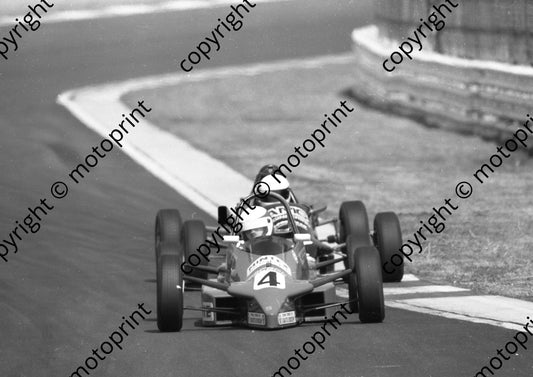 1992 Midvaal FF 4 Andrew Hammond Reynard F89 (Watling Photo)