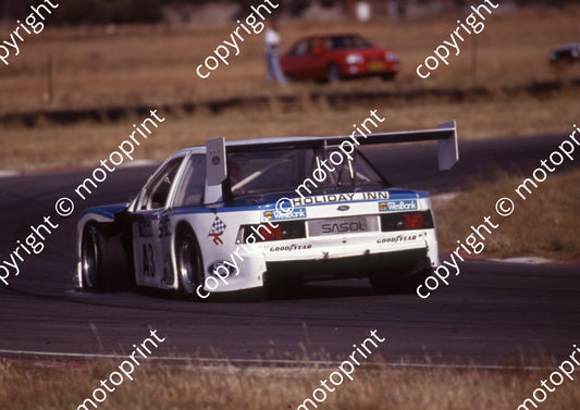 1992 Midvaal Wesbank A3 Sarel van der Merwe Ford Sapphire scan A4 (Roger Swan) (7)