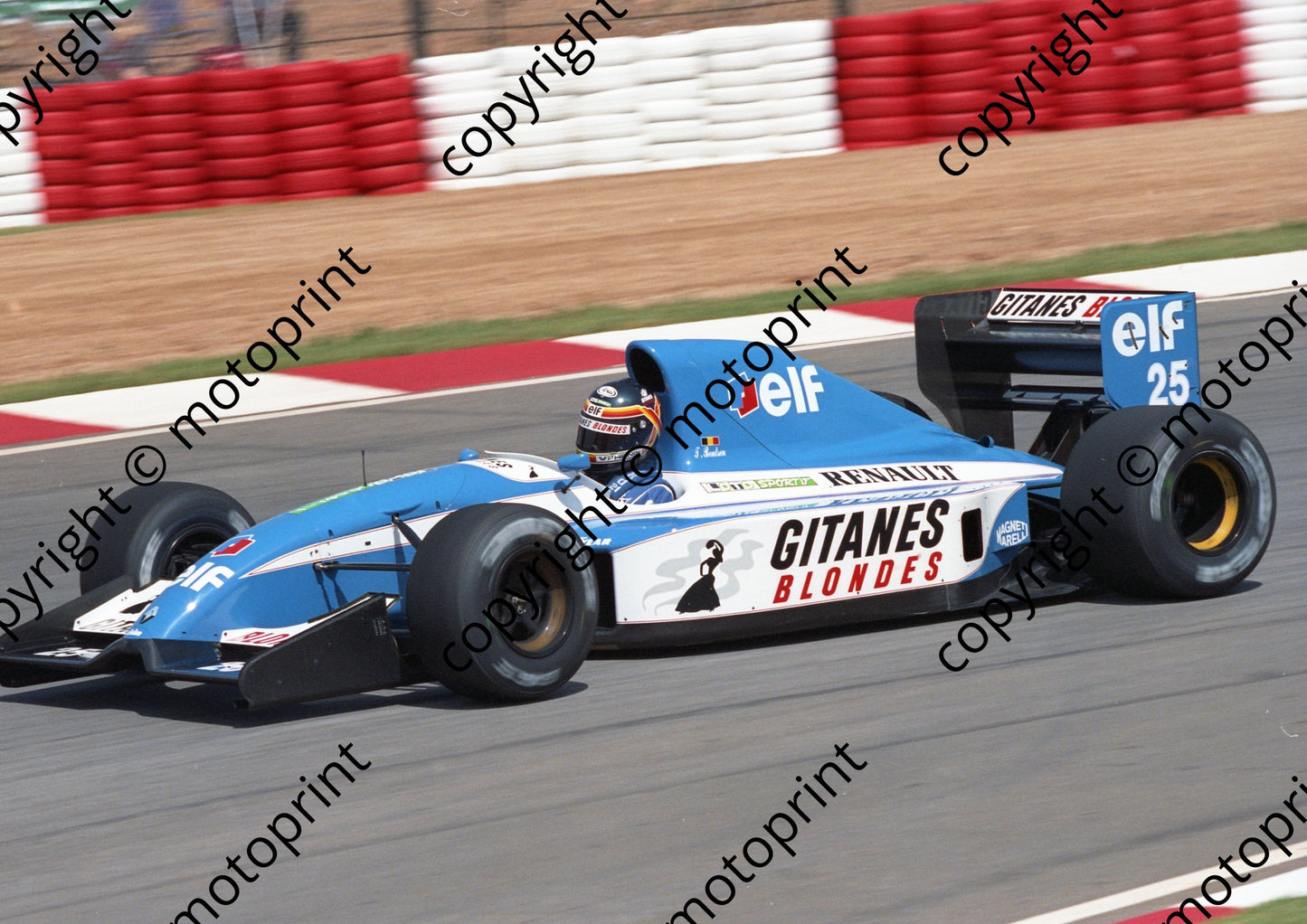 1992 SA GP 25 T Boutsen Ligier JS37 (Watling) (2)