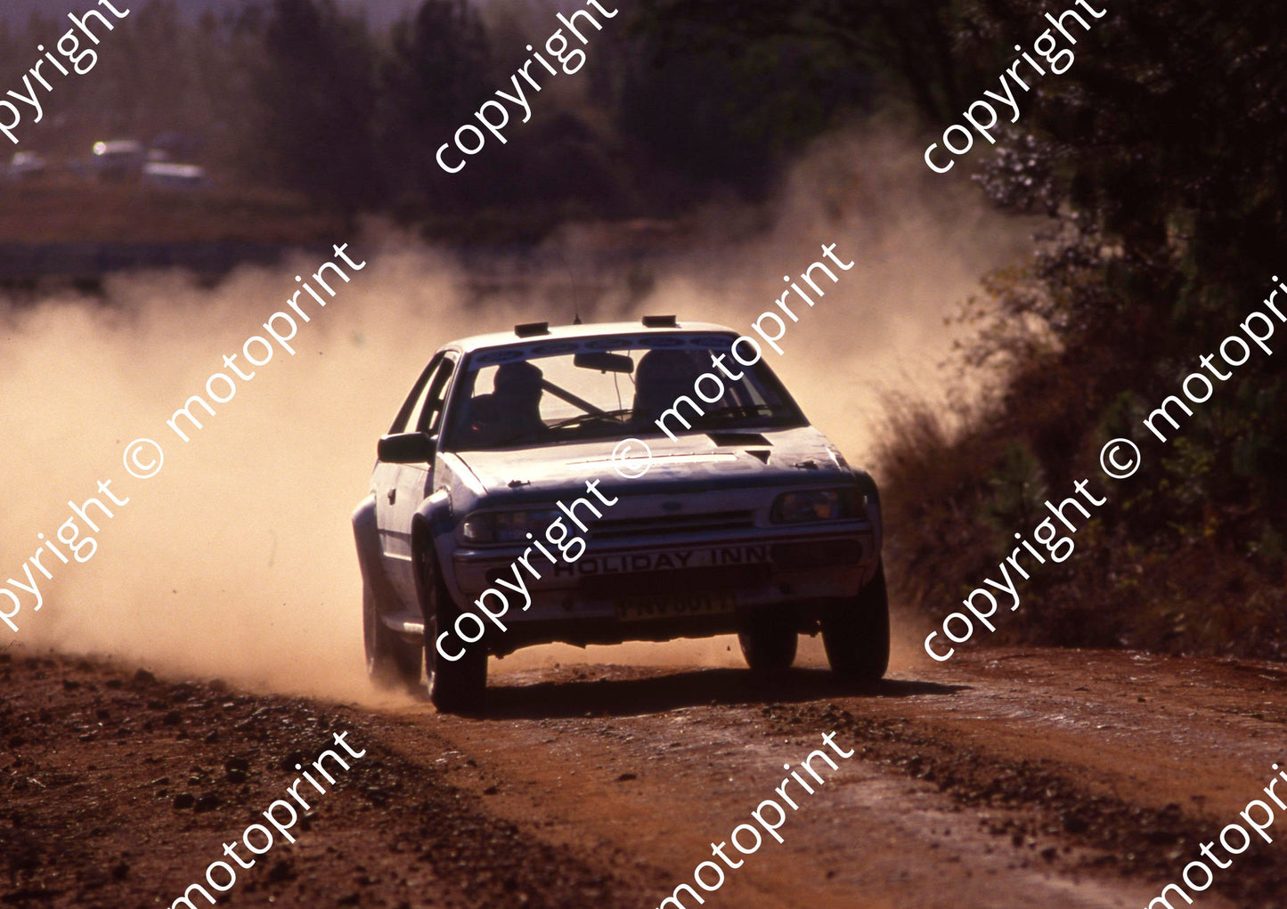 1992 Sasol 8 Glyn Hall, Martin Botha Ford Laser (courtesy R Swan) (20)