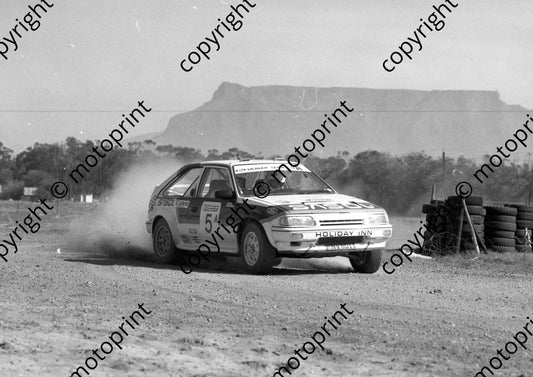 1992 VW Intnl 5 Glyn Hall, Martin Botha Laser (Watling) (1)