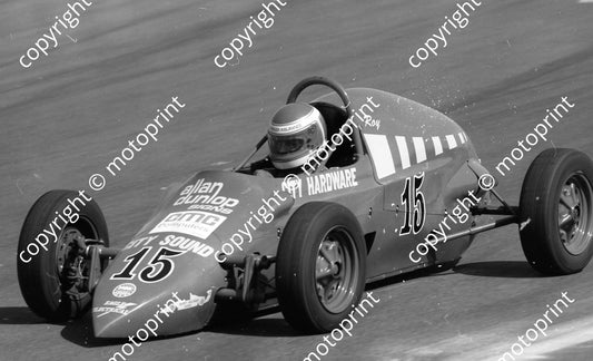 1992 Welkom FV 15 Roy Gardner Sting (Colin Watling Photographic)  (1)