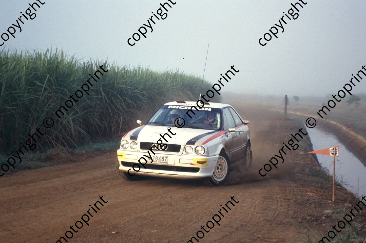 1993 Castrol Intnl 1 Aldo Riva, Enrico Roveda Audi (R Swan) (31)