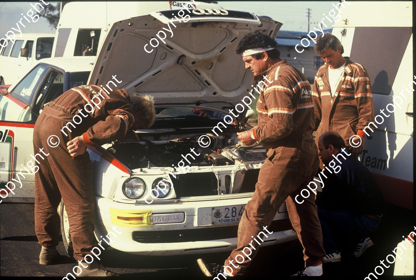 1993 Castrol Intnl 1 Aldo Riva, Enrico Roveda Audi service (R Swan) (1)