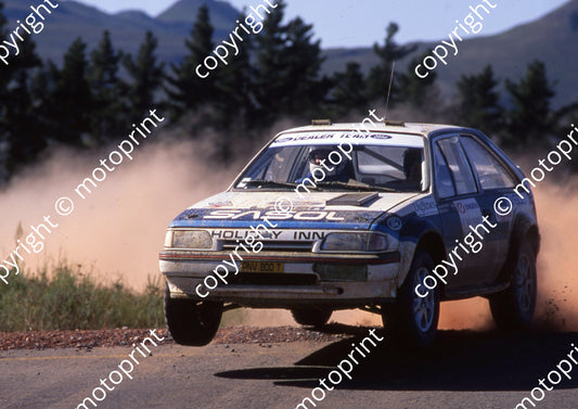 1993 Engen VW  Intnl 2 Sarel vd Merwe, Franz Boshoff Ford Laser (courtesy Roger Swan) (4)