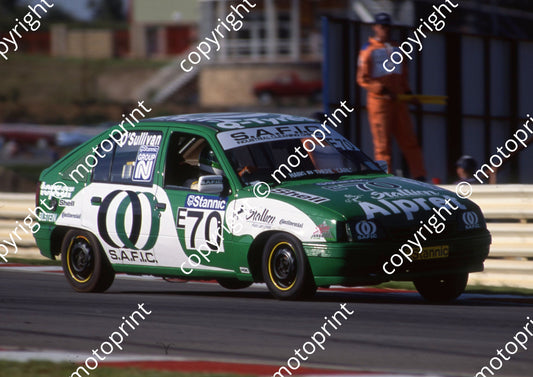 1993 Kya May Stannic E70 Mike O_Sullivan Opel scan 20x30cm (Roger Swan) (12)