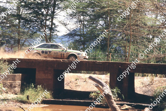 1993 Safari 11 Rudolf Stohl, Peter Diekmann Audi S2 bridge seq (courtesy Roger Swan) (198)