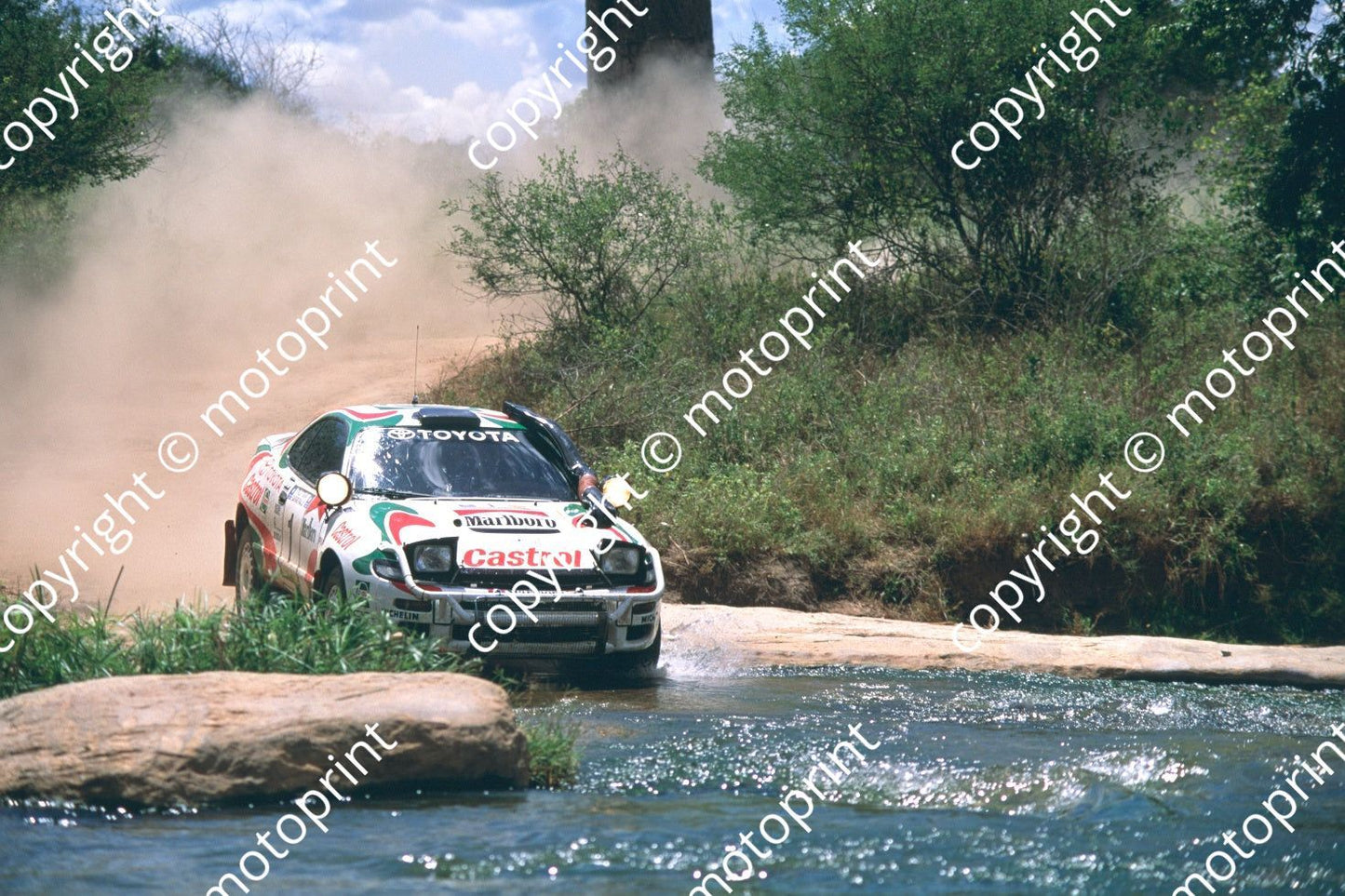 1993 Safari 1 Juha  Kankkunen, Piironen Celica turbo 4WD river sequence (R Swan) (4)