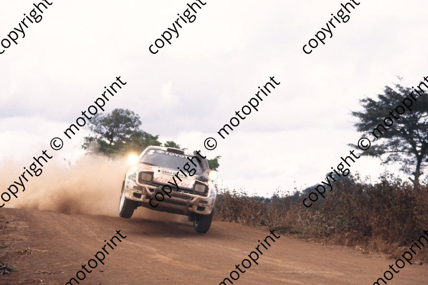 1993 Safari 2 Markku Alen, Ilkka Kivimaki Celica turbo 4Wd jump seq (courtesy Roger Swan) (357)