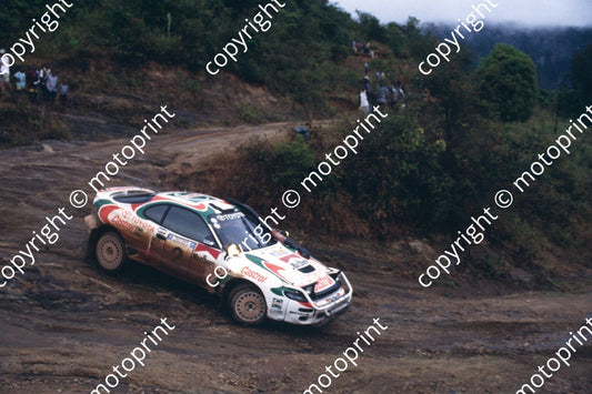 1993 Safari 2 Markku Alen, Ilkka Kivimaki Celica turbo hairpin seq (Roger Swan) (8)