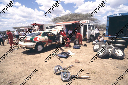 1993 Safari 3 Ian Duncan, Ian Munro Celica turbo service(courtesy Roger Swan) (73)