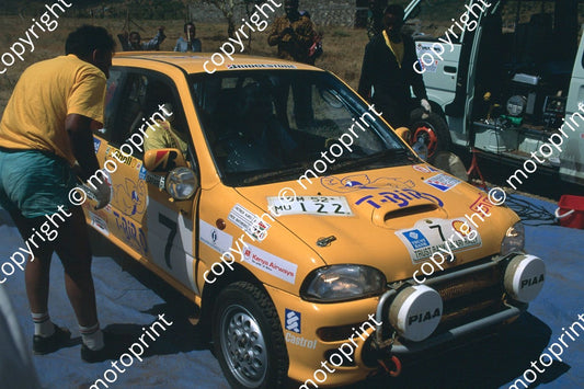 1993 Safari 7 Patrick Njiru, Rick Matthews Subaru Vivio 4WD service reception seq (R Swan) (3)