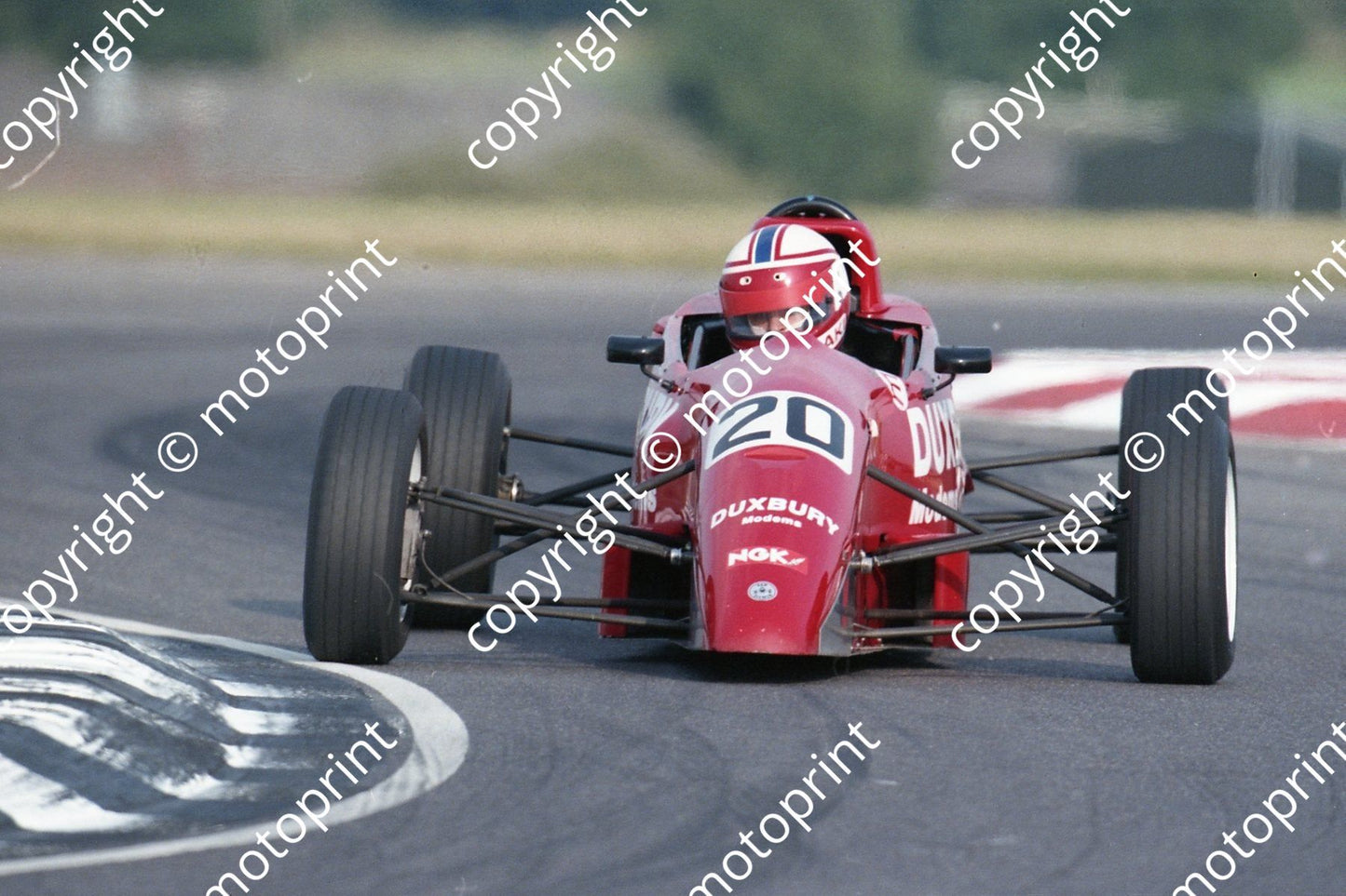1993 Thruxton FF 20 Jaki Scheckter ..(Watling Photogr) (2)