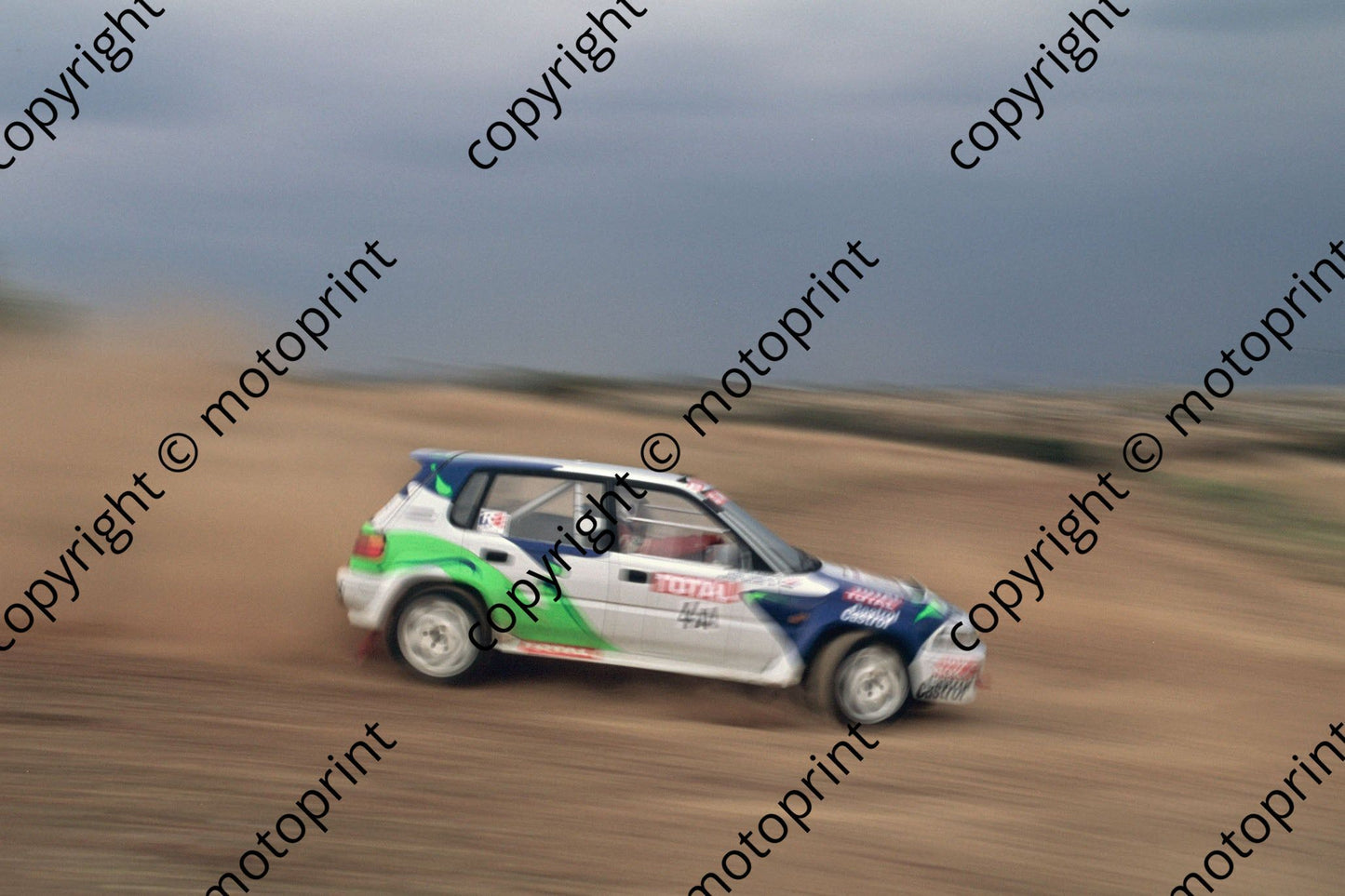 1993 Total 4 Enzo Kuun, Johan Sieling Conquest blurred  (R Swan) (22)