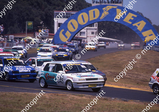 1994 Killarney Feb Stannic C45 Deon Schoeman Conquest RSi (R Swan) (7)