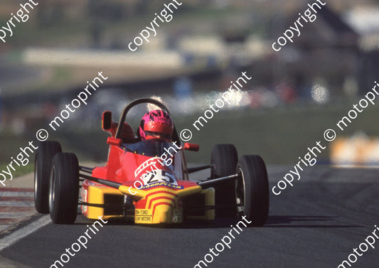 1994 Kya FF 25 Andy Brown Reynard check (Watling Photo)