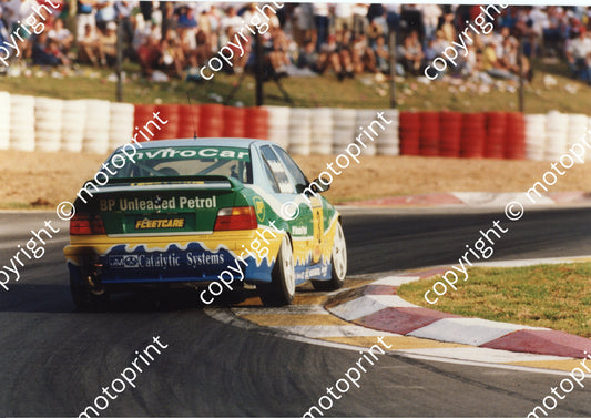 1994 Kya Intnl 3 J Winkelhock, S vd Linde BMW318i (Watling Photo)  (9)