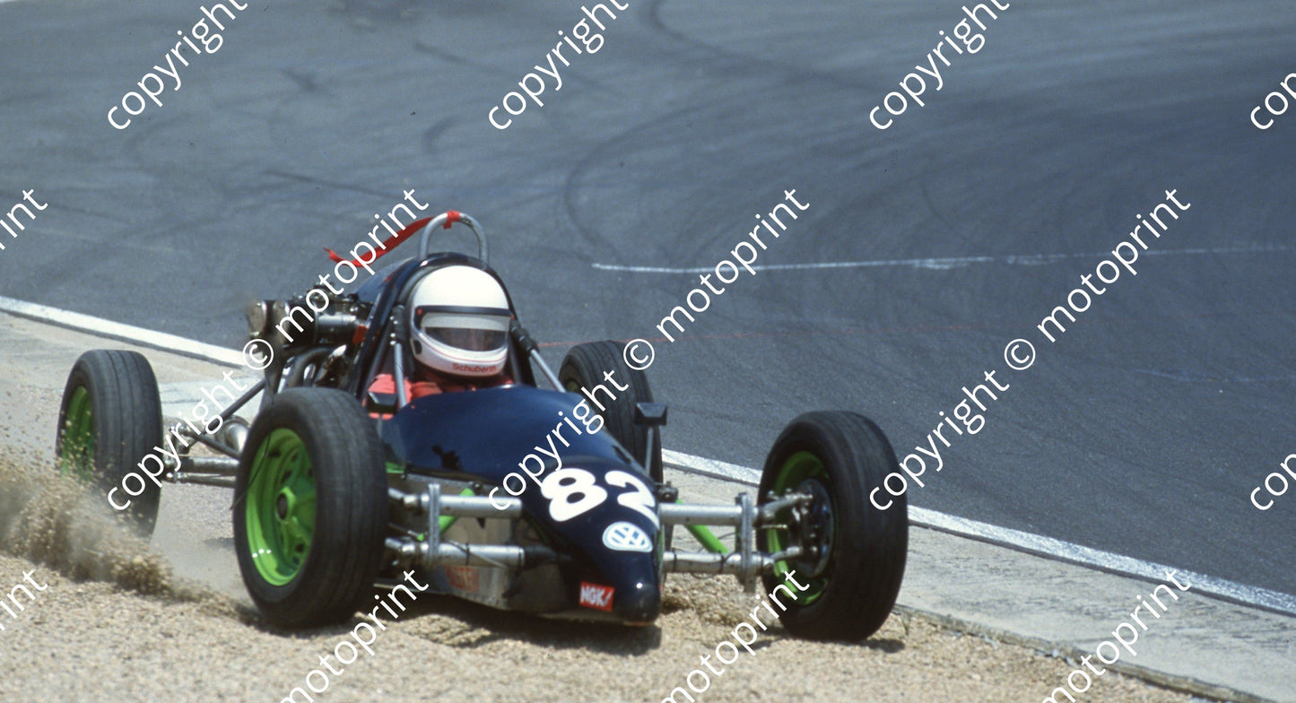 1995 Kya FV 82 John Koutsoudakis Lagus (Watling Photo) (4)