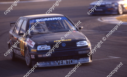 1995 Kya Fleetcare 20 Hennie Groenewald VW Vento (Watling Photo) (5)