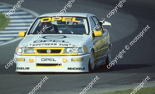 1995 Kya Fleetcare 3 Mike Briggs Opel Vectra (Watling Photo)  (1)