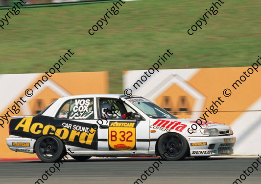 1995 Kya Intnl, Fleetcare 32 Duncan Vos Charlie Cox Sentra (Colin Watling Photographic)