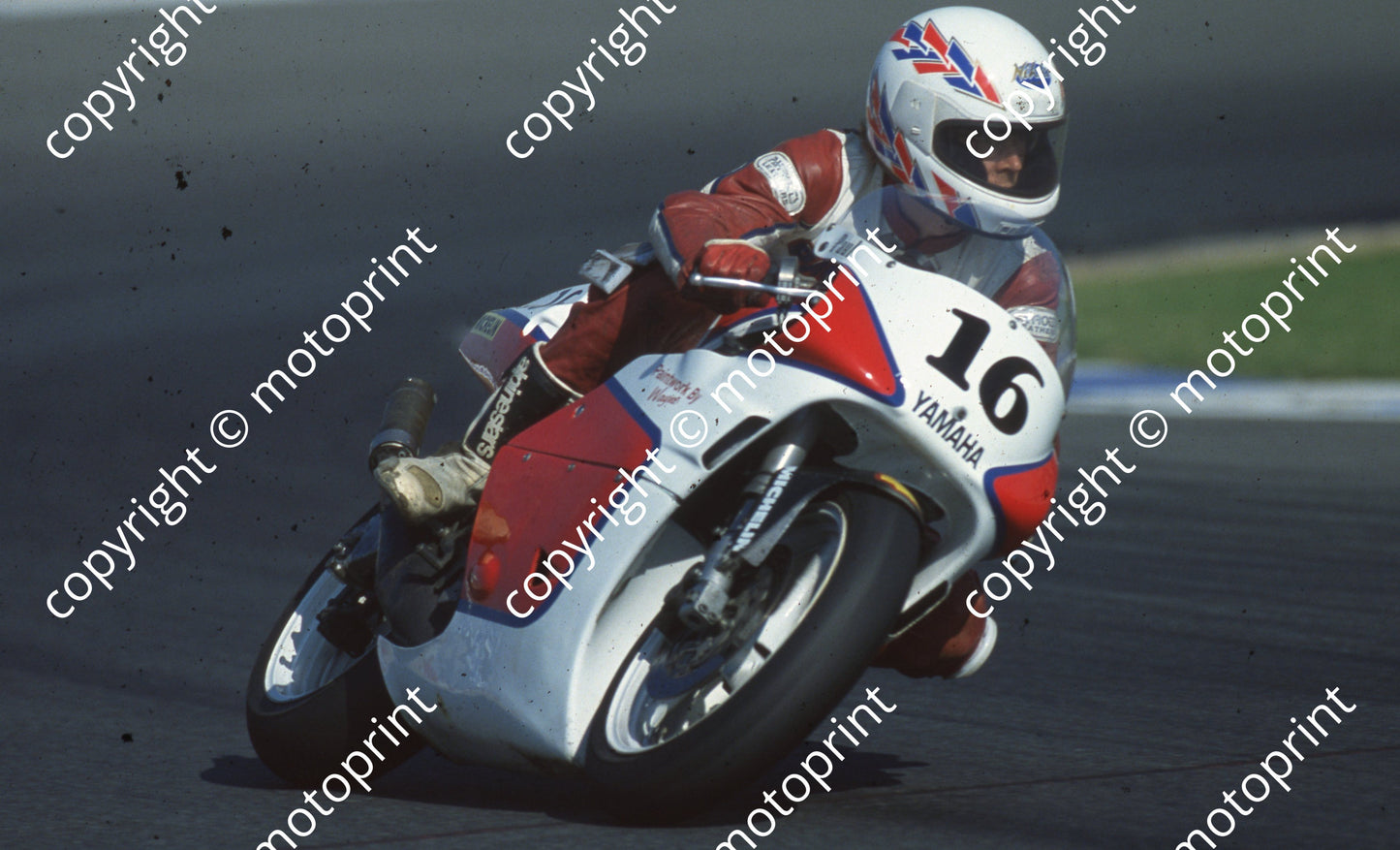 1995 Kya MC 16 Paul Dixon Yamaha TZ250B (Watling Photo) (2)