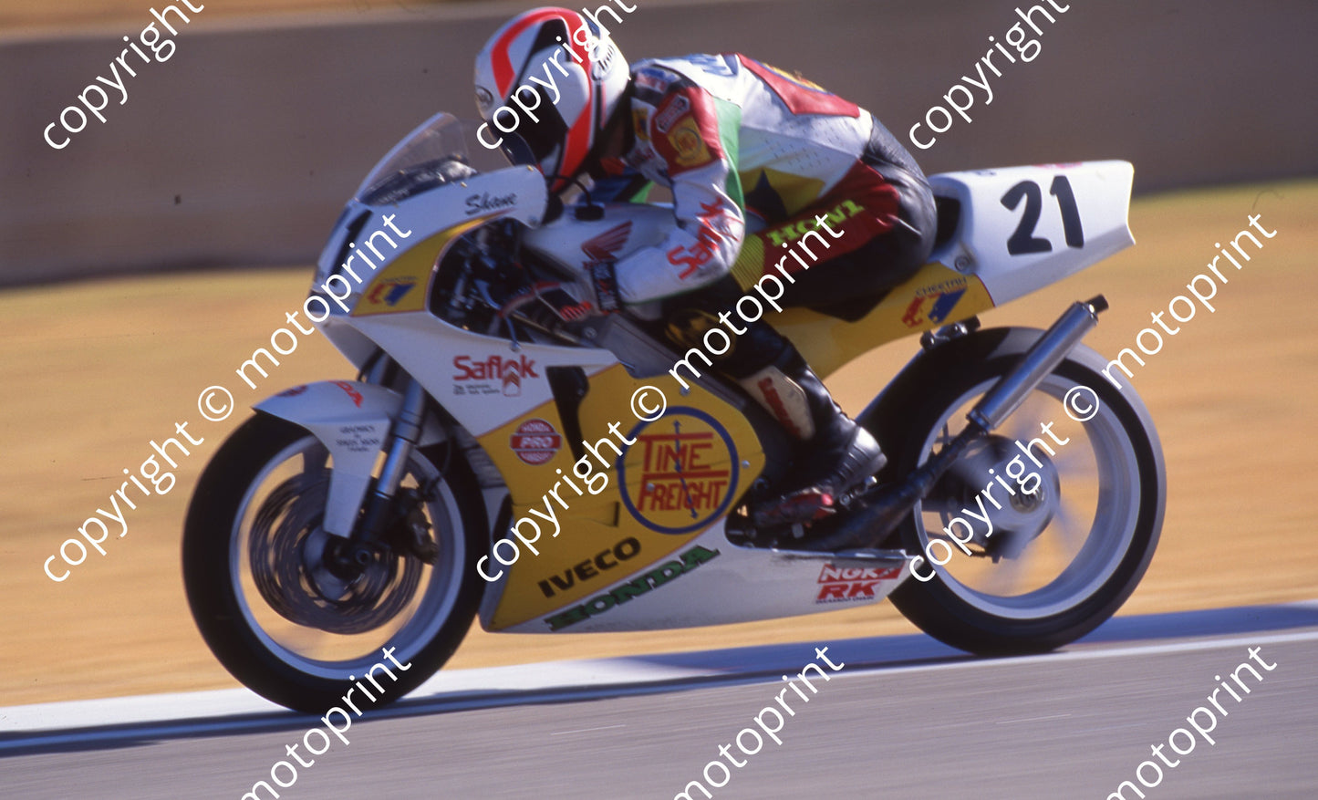 1995 Kya MC 21 Shane Norval Honda RS250 (Watling Photo)  (4)