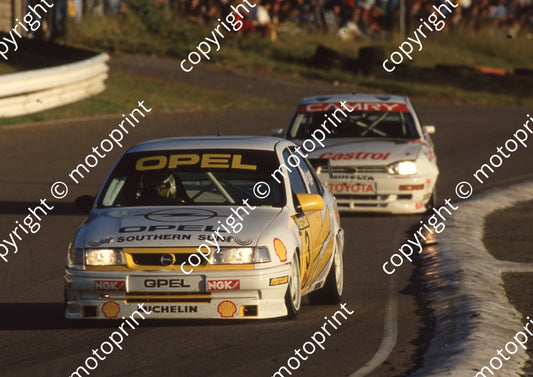1995 Zkops Fleetcare 3 Mike Briggs Vectra 10 Anthony Taylor Camry (Watling Photo) (2)