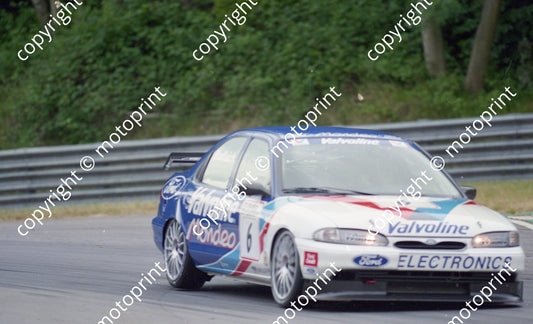1996 Brands BTCC 6 Paul Radisich MOndeo POOR FOCUS (Watling Photo) (18)