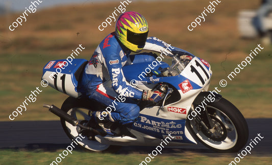 1996 EL MC 11 Brett MacLeod Yamaha TZ250 (Watling Photo) (16)