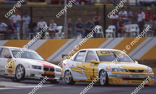 1996 Kya Fleetcare Intnl 1 Mike Briggs Vectra 4 (Watling Photo) (15)