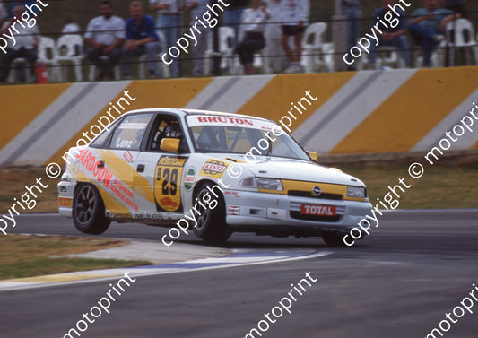 1996 Kya Fleetcare Intnl 29 Peter Lanz Astra (Watling Photo) (19)