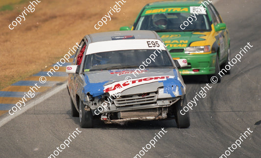1996 Kya Stannic 95 John Metcalf Kadett Cub DAMAGE (Watling Photo) (11)