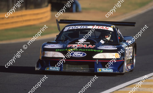 1996 Kya Wesbank V8 NOTE WING DAMAGE (Watling Photo) (5)