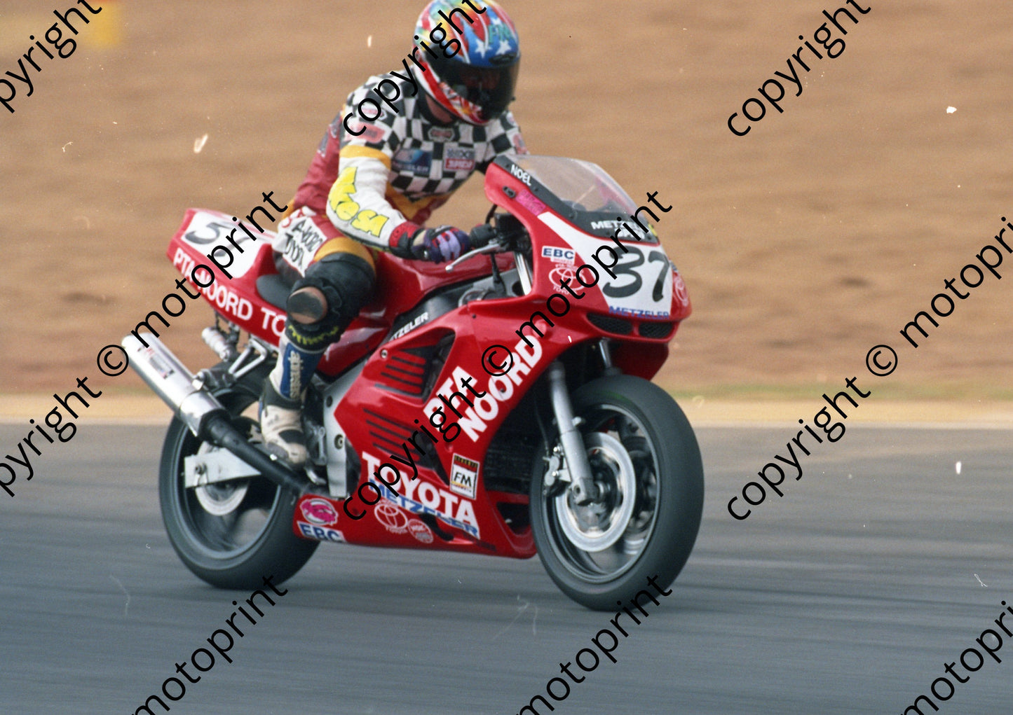 1997 Kya July 37 Noel Haarhoff Kawasaki 600 (Colin Watling Photographic) (4)