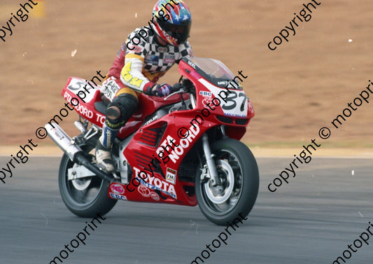 1997 Kya July 37 Noel Haarhoff Kawasaki 600 (Colin Watling Photographic) (4)