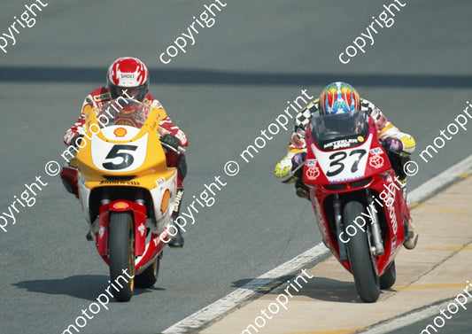 1997 Kya Nov MC 35 Noel Haarhoff Kawasaki 600  5 Gavin Ramsay Yamaha YZF600 (Colin Watling Photographic) (3)
